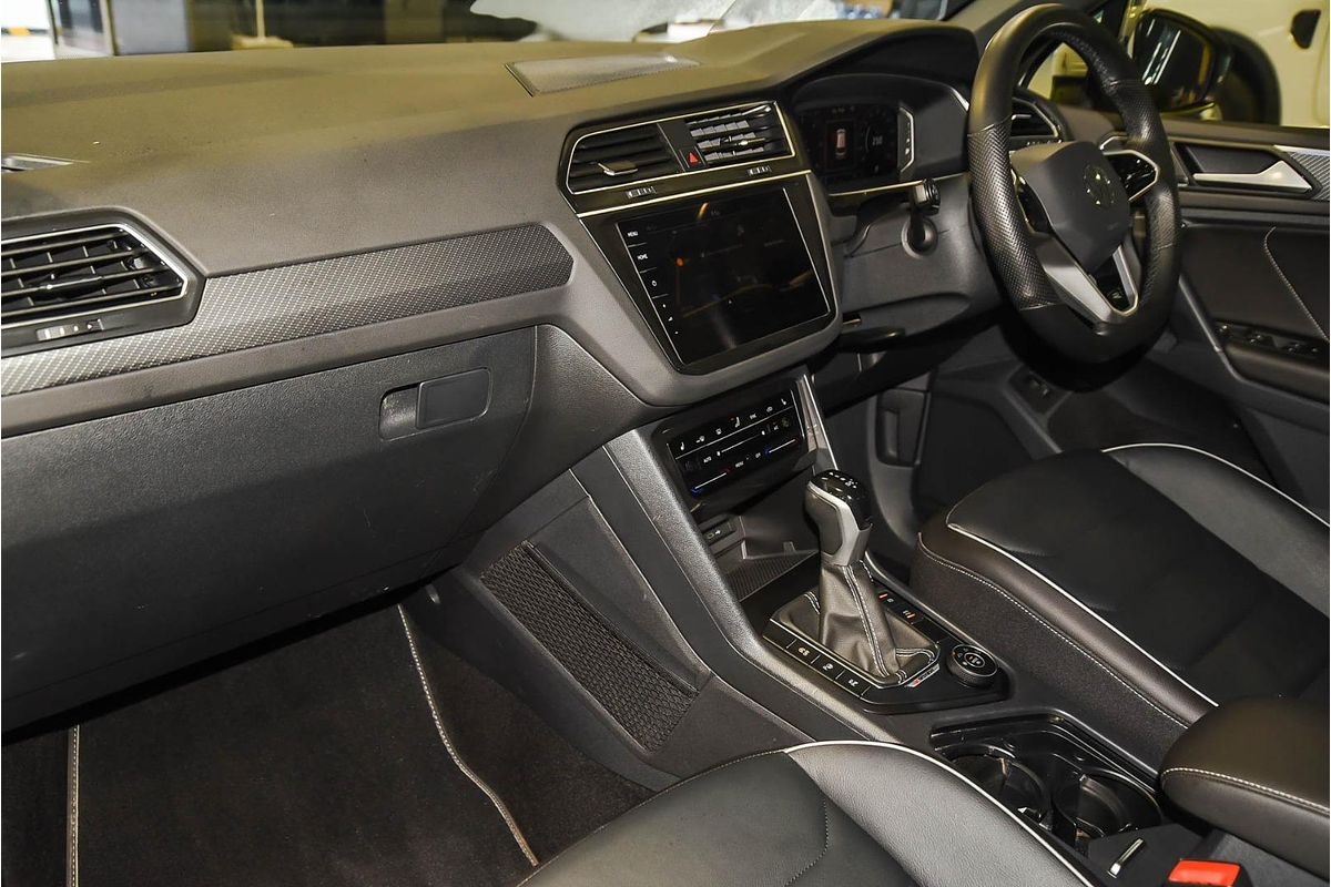 2022 Volkswagen Tiguan 147TDI R-Line 5N