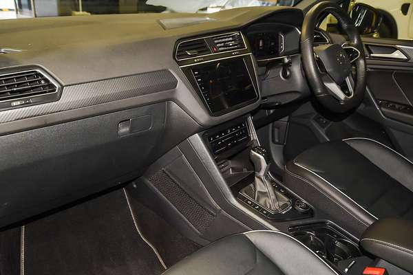 2022 Volkswagen Tiguan 147TDI R-Line 5N