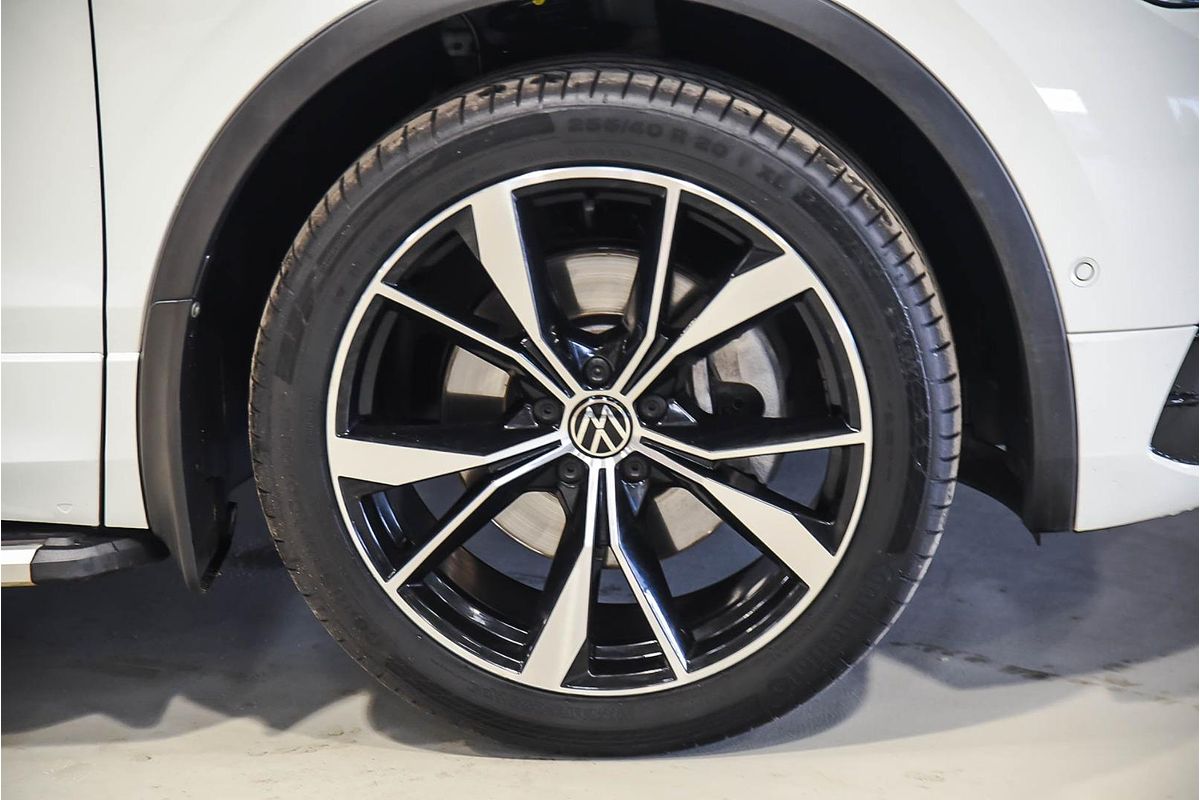 2022 Volkswagen Tiguan 147TDI R-Line 5N