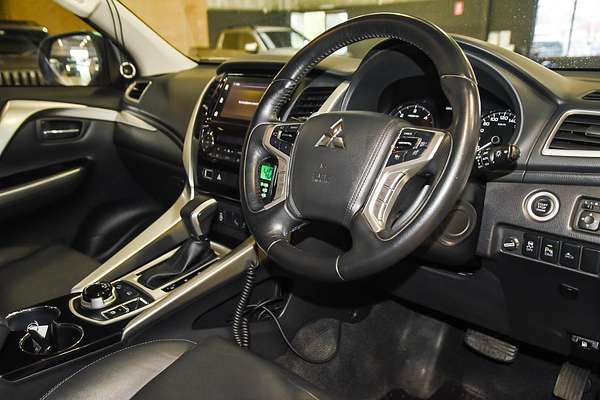 2017 Mitsubishi Pajero Sport Exceed QE