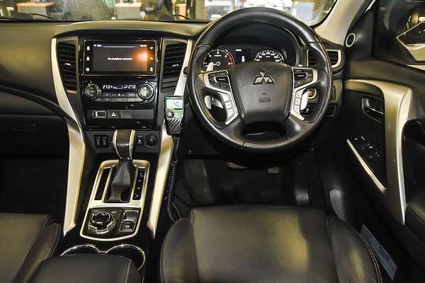 2017 Mitsubishi Pajero Sport Exceed QE