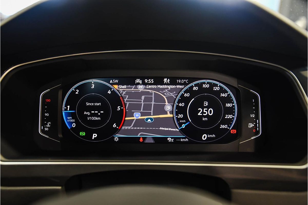 2022 Volkswagen Tiguan 147TDI R-Line 5N