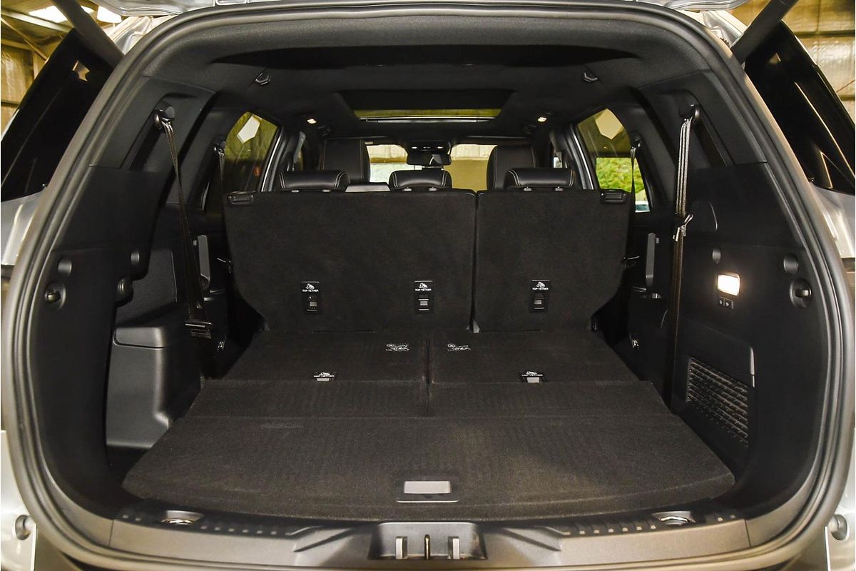 2023 Ford Everest Platinum