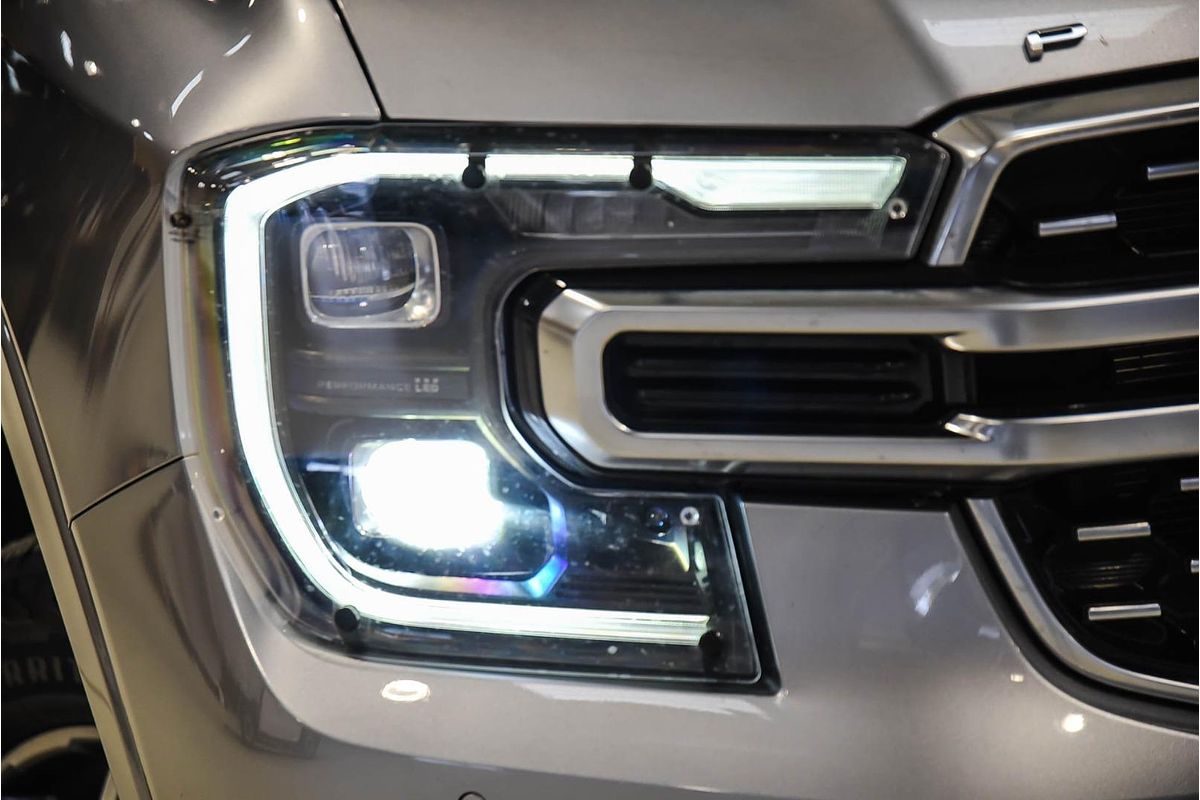 2023 Ford Everest Platinum