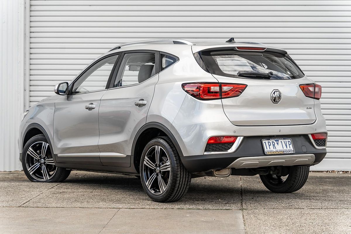 2018 MG ZS Essence AZS1