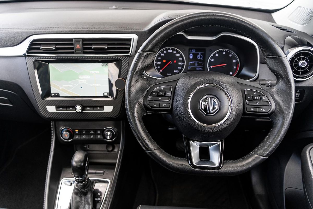2018 MG ZS Essence AZS1