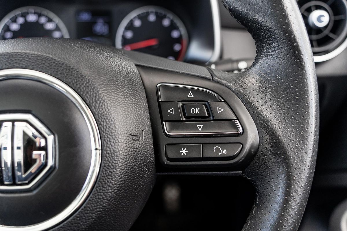 2018 MG ZS Essence AZS1