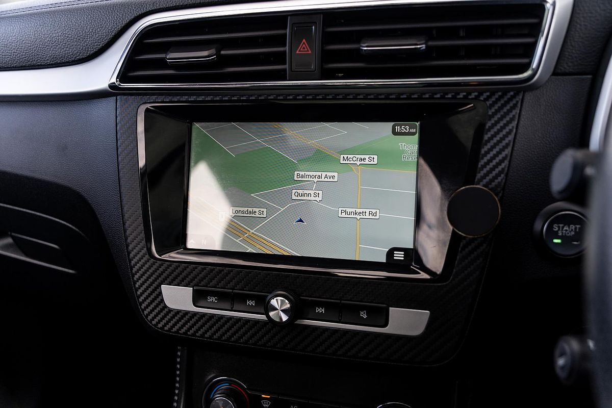 2018 MG ZS Essence AZS1