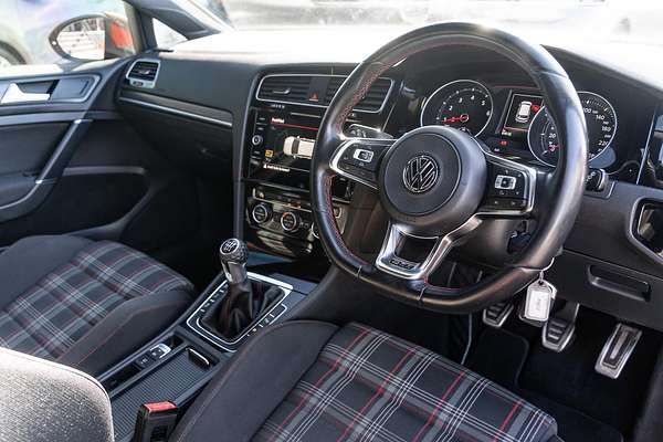 2018 Volkswagen Golf GTI Original 7.5