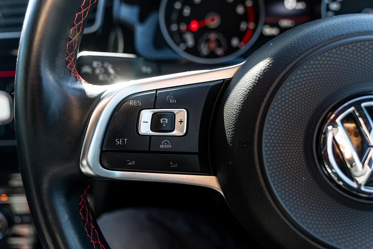 2018 Volkswagen Golf GTI Original 7.5