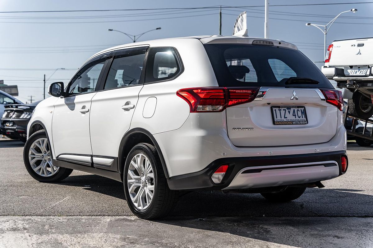 2021 Mitsubishi Outlander ES ZL