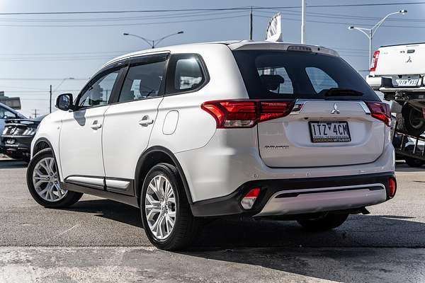 2021 Mitsubishi Outlander ES ZL