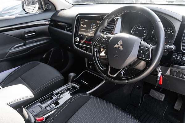 2021 Mitsubishi Outlander ES ZL