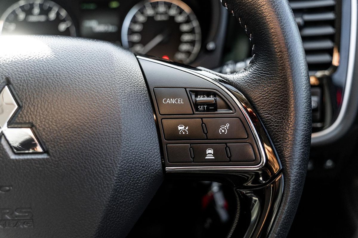 2021 Mitsubishi Outlander ES ZL