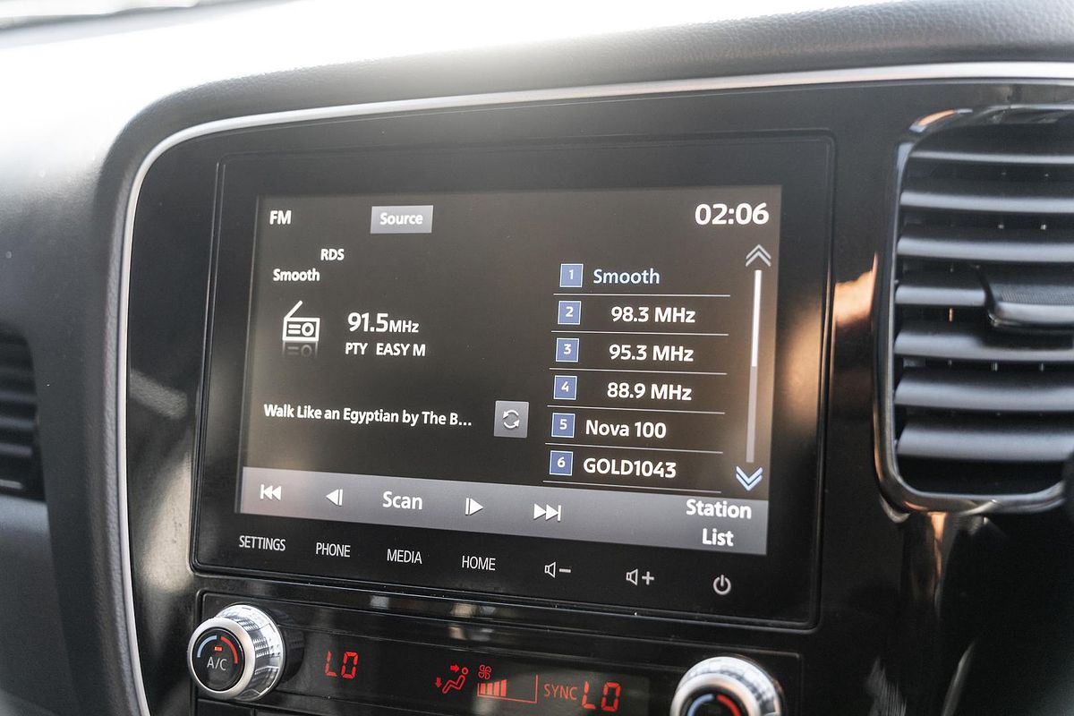 2021 Mitsubishi Outlander ES ZL