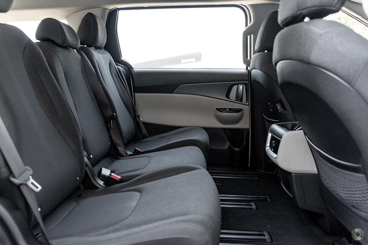 2023 Kia Carnival S KA4