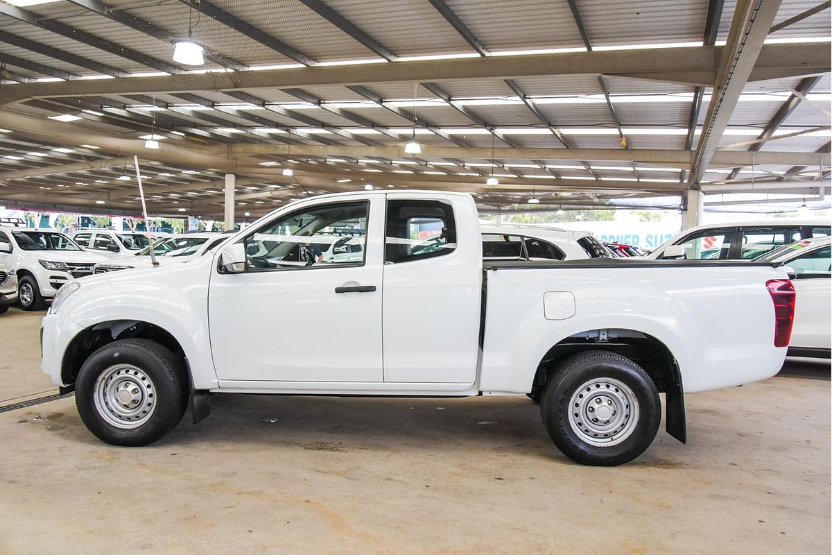 2018 Isuzu D-MAX SX High Ride Rear Wheel Drive