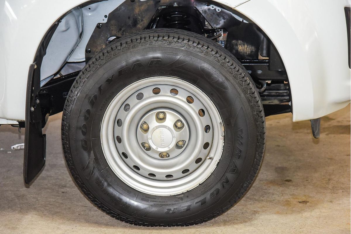 2018 Isuzu D-MAX SX High Ride Rear Wheel Drive