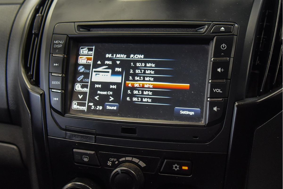 2018 Isuzu D-MAX SX High Ride Rear Wheel Drive