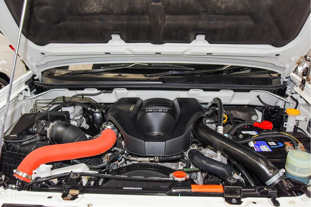 2018 Isuzu D-MAX SX High Ride Rear Wheel Drive