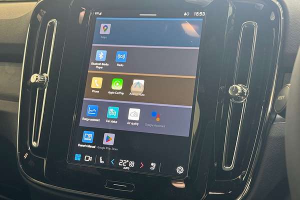 2024 Volvo EX40 Black Edition