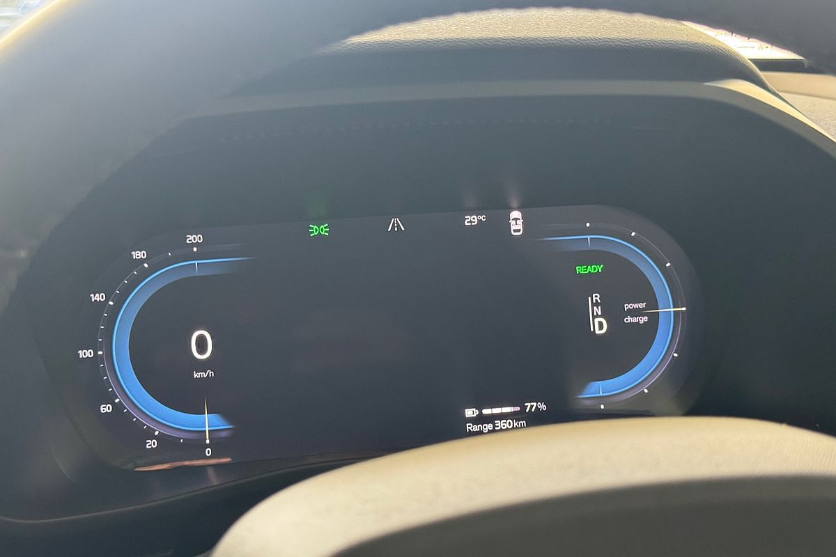 2024 Volvo EX40 Black Edition