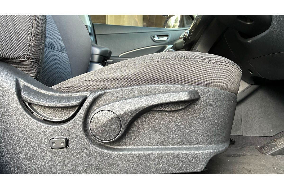 2016 Hyundai Santa Fe Active DM3 Series II