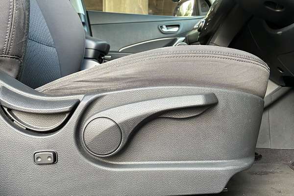 2016 Hyundai Santa Fe Active DM3 Series II