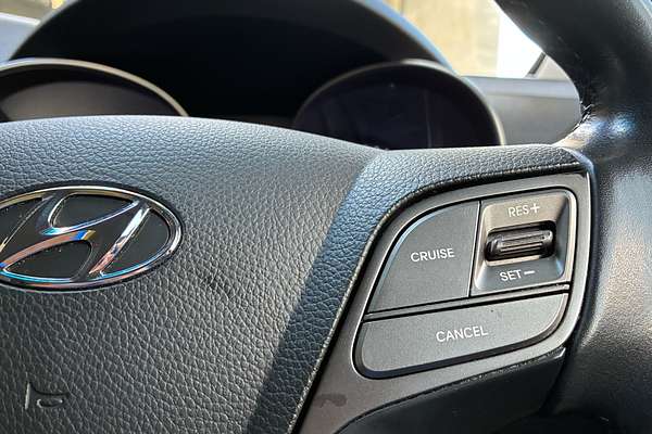 2016 Hyundai Santa Fe Active DM3 Series II