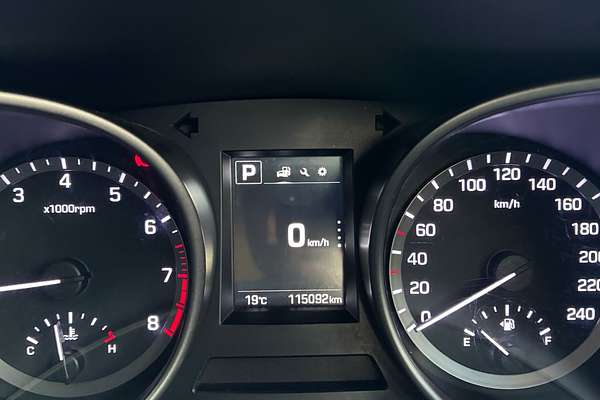 2016 Hyundai Santa Fe Active DM3 Series II