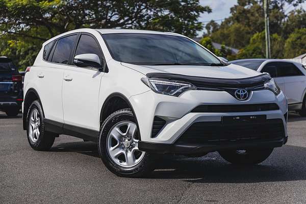 2017 Toyota RAV4 GX ASA44R