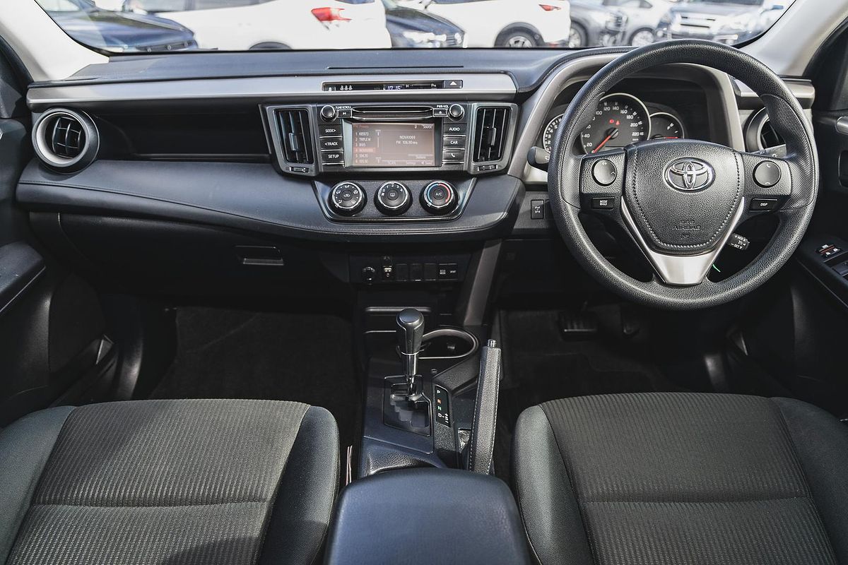 2017 Toyota RAV4 GX ASA44R