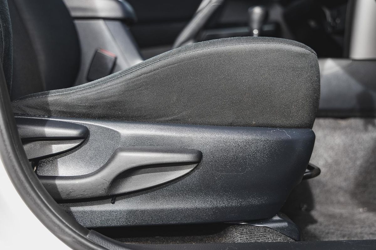 2017 Toyota RAV4 GX ASA44R