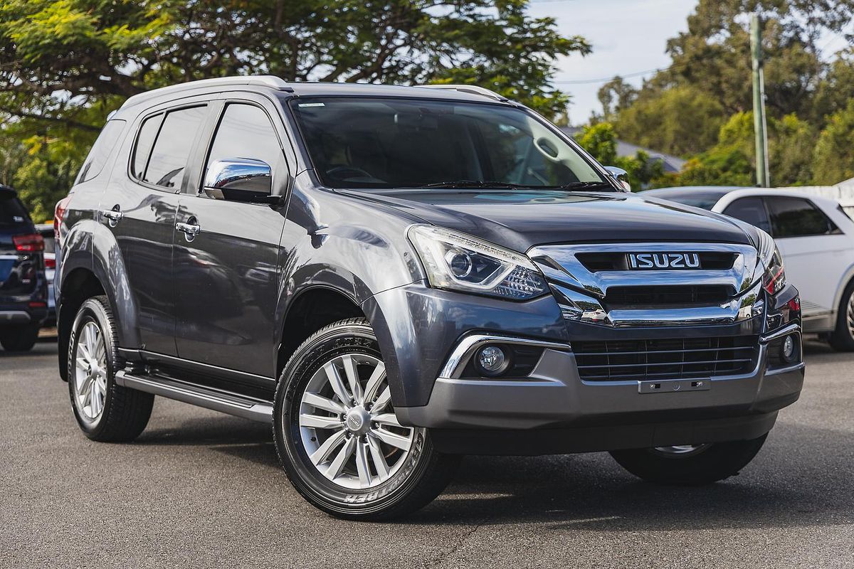 2017 Isuzu MU-X LS-T