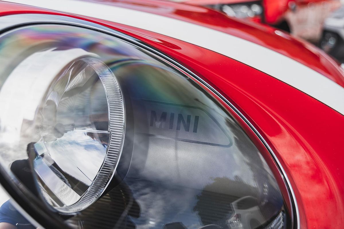 2020 MINI Hatch Cooper F55 LCI