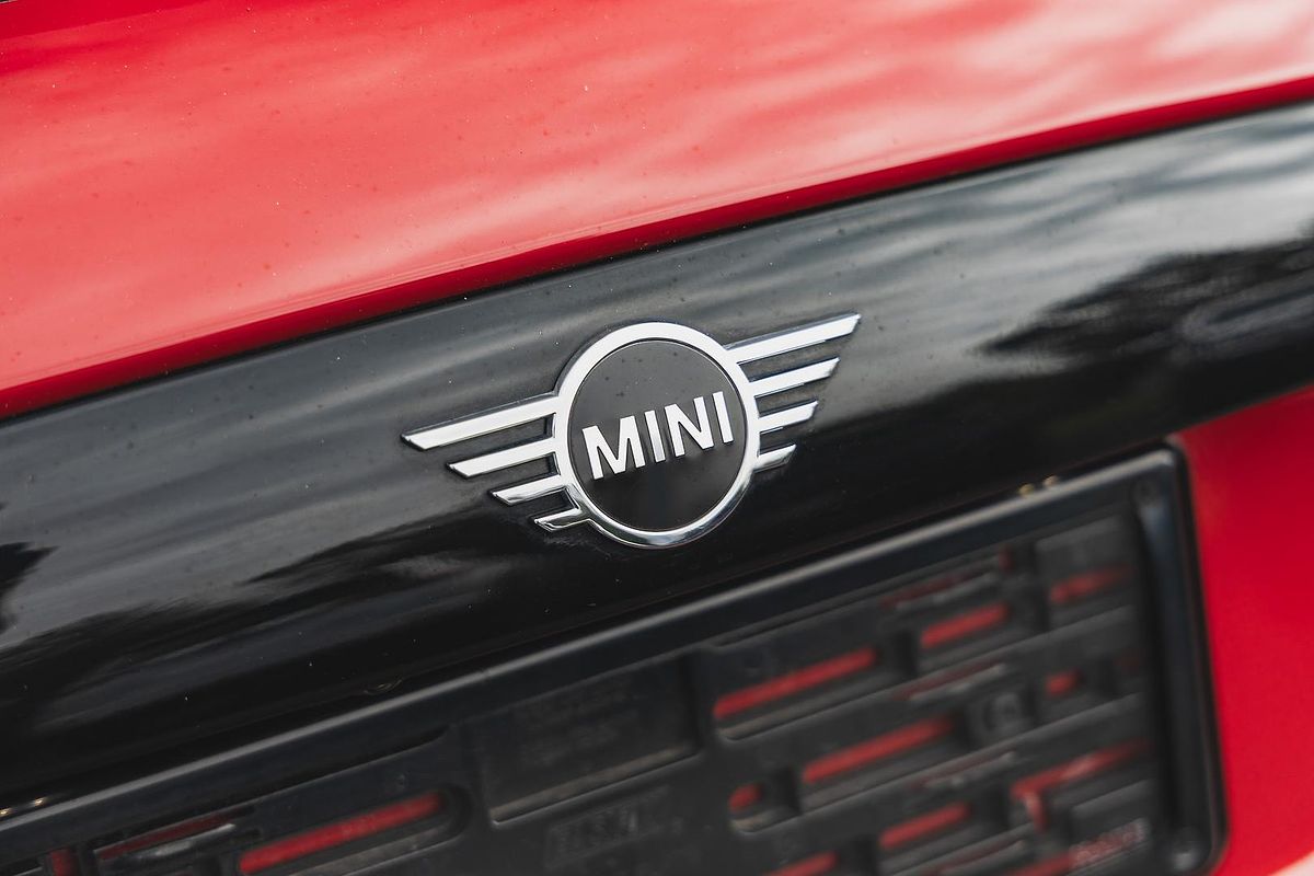 2020 MINI Hatch Cooper F55 LCI