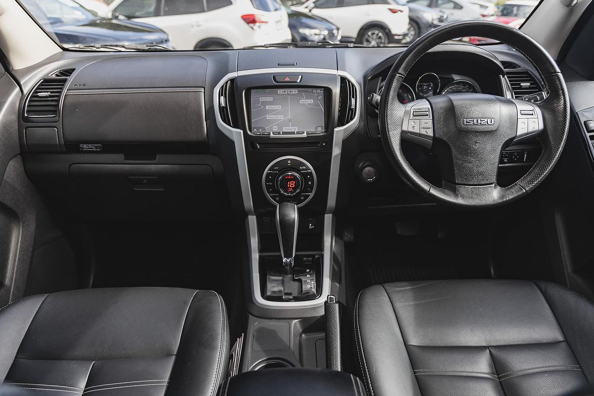 2017 Isuzu MU-X LS-T