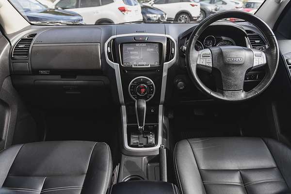 2017 Isuzu MU-X LS-T