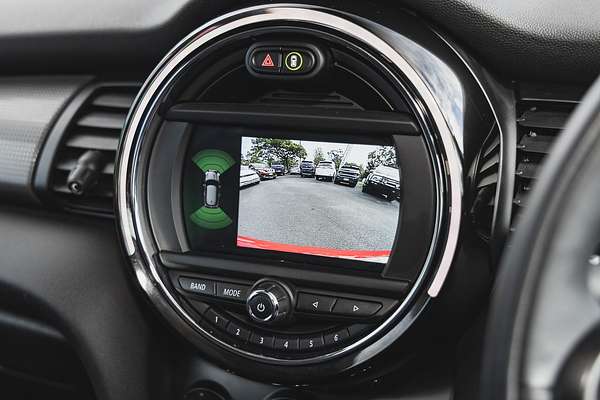 2020 MINI Hatch Cooper F55 LCI