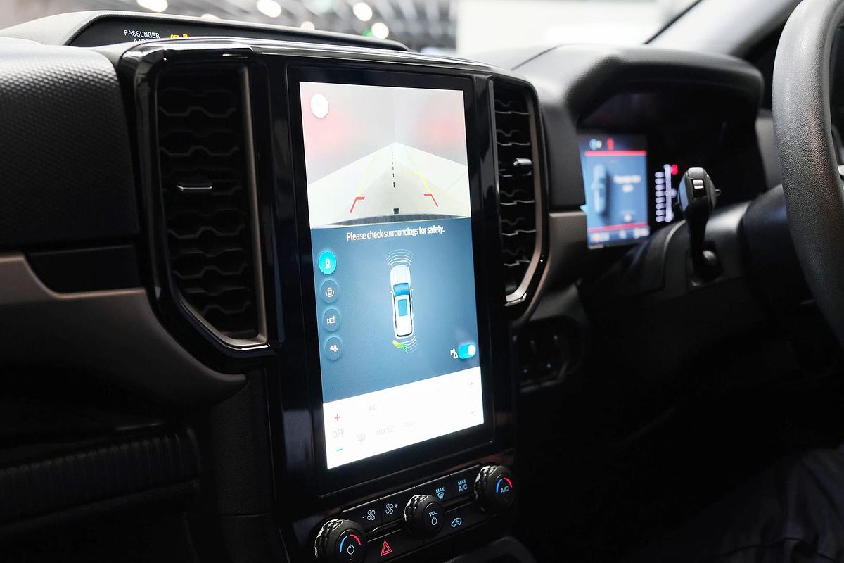 2024 Ford Everest Ambiente