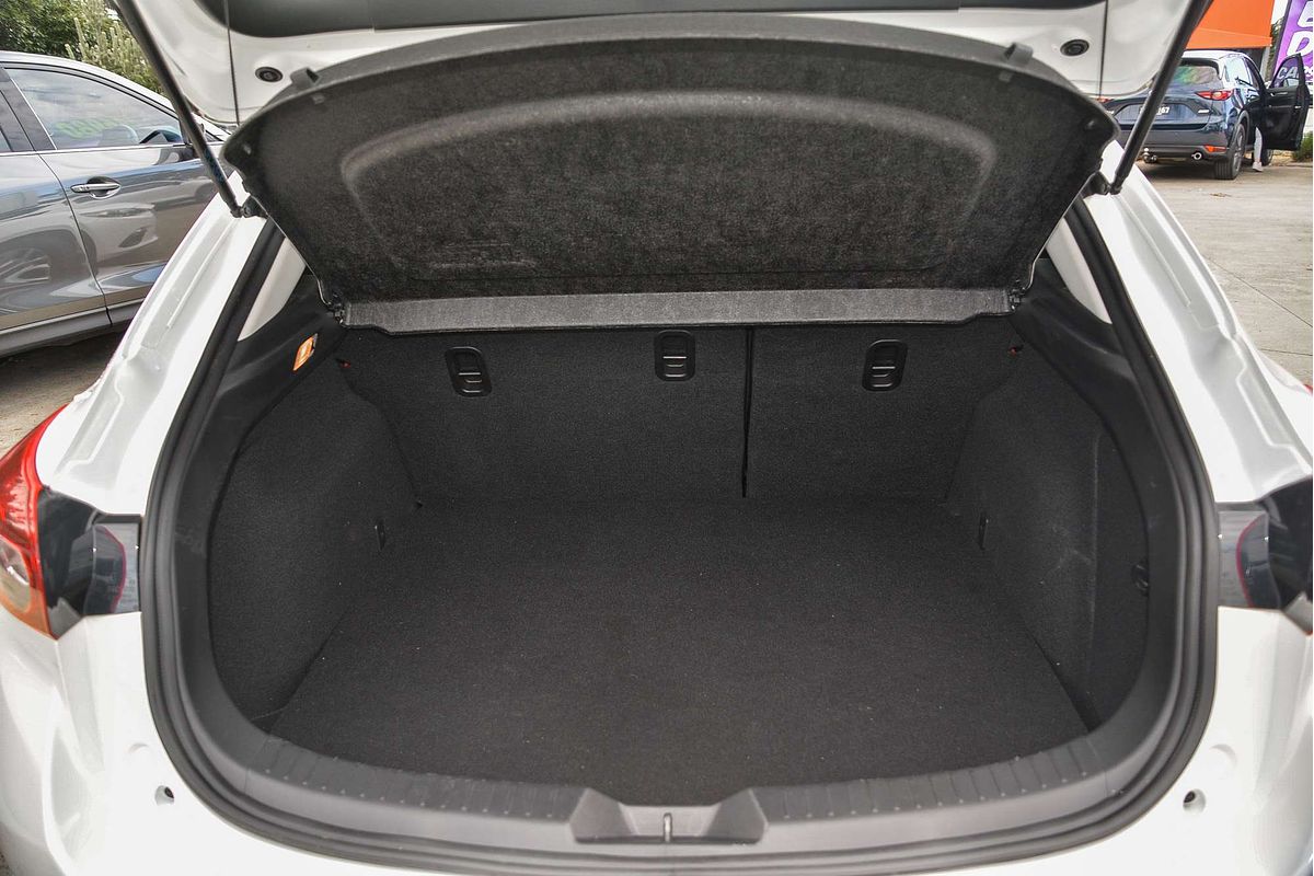 2016 Mazda 3 Neo BN Series