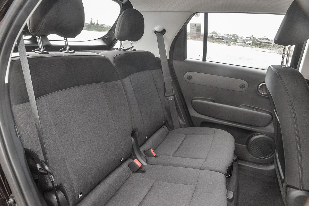 2025 Hyundai Inster Cross (No Series)