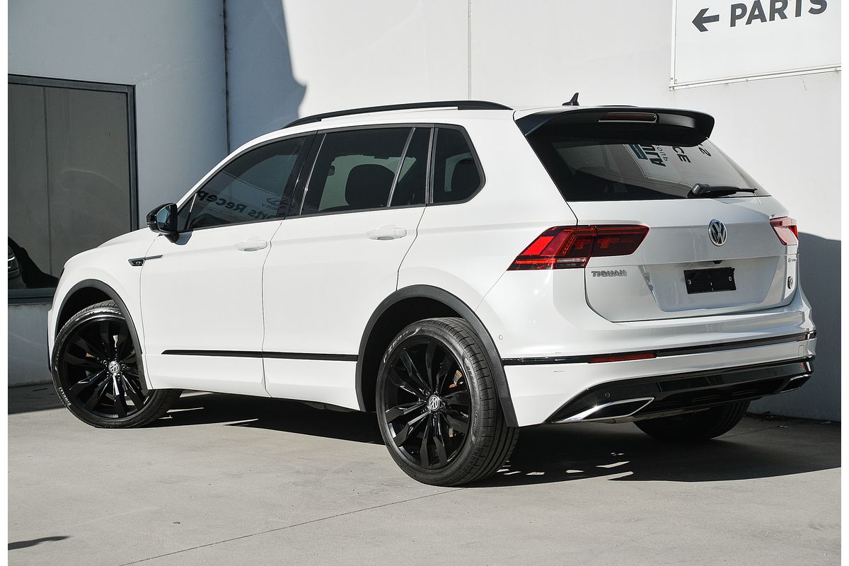2018 Volkswagen Tiguan Wolfsburg Edition 5N