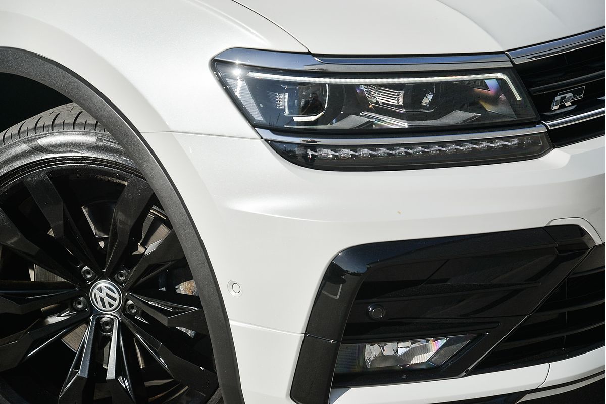 2018 Volkswagen Tiguan Wolfsburg Edition 5N