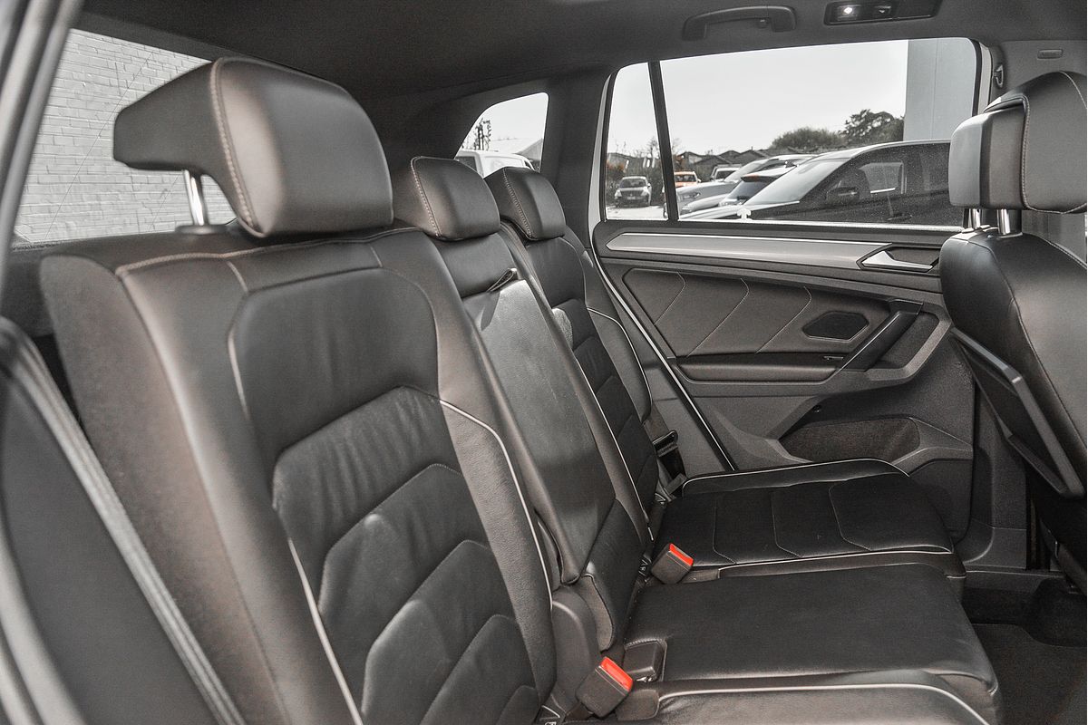 2018 Volkswagen Tiguan Wolfsburg Edition 5N