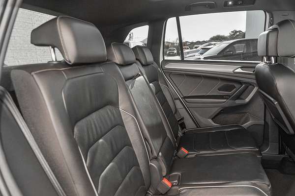 2018 Volkswagen Tiguan Wolfsburg Edition 5N