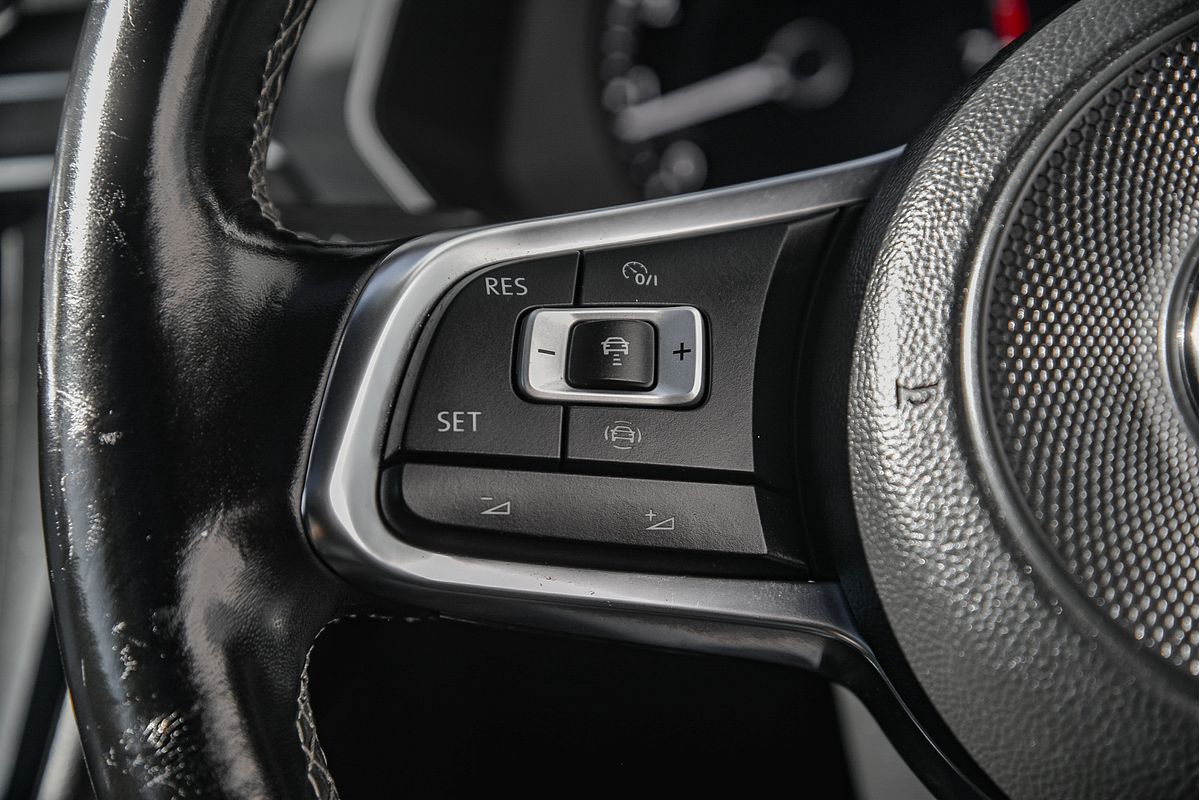 2018 Volkswagen Tiguan Wolfsburg Edition 5N