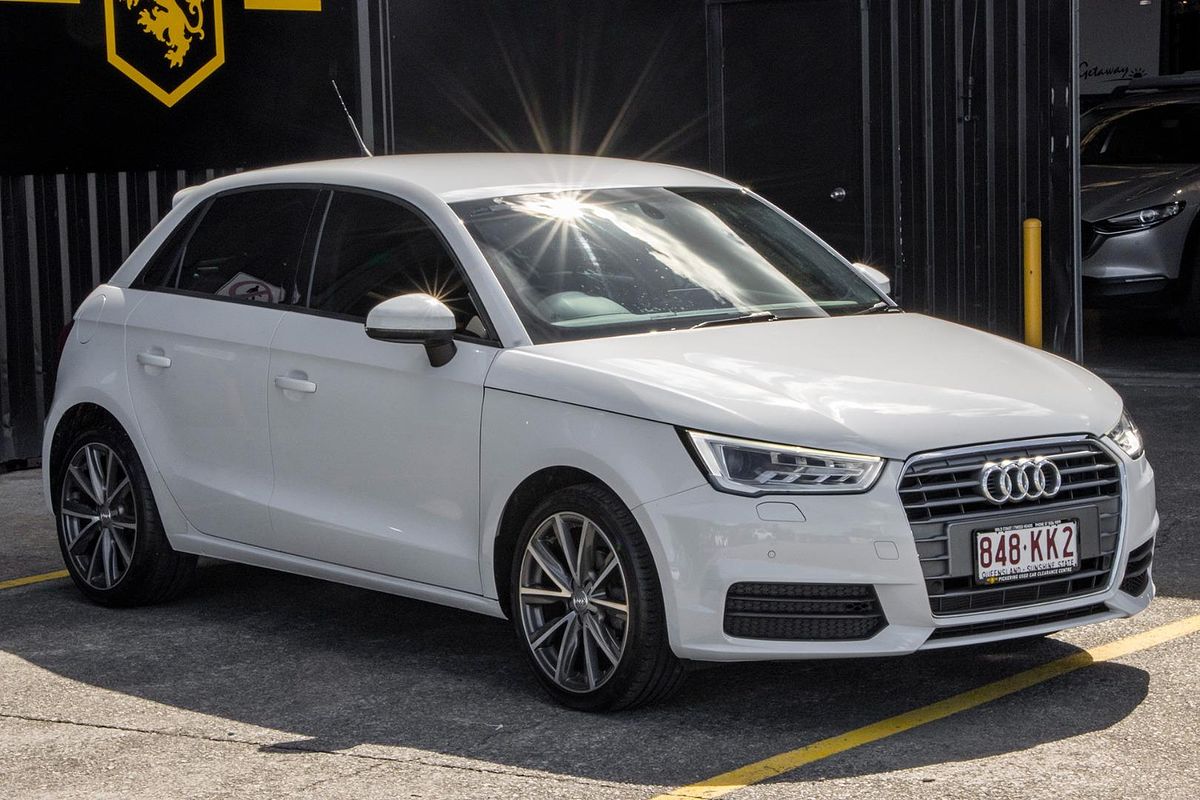 2017 Audi A1 8X