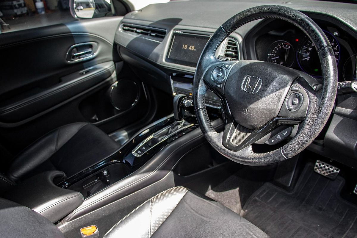 2016 Honda HR-V VTi-L