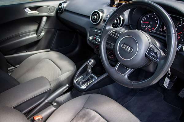 2017 Audi A1 8X